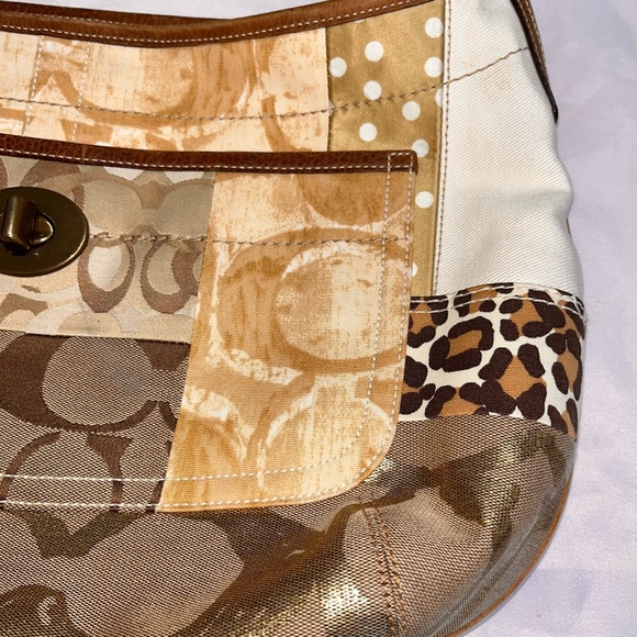 NWOT Coach Y2K Ergo signature patchwork hobo purse bag. Measure 19x12 - Picture 2 of 16